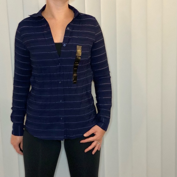 Banana Republic Classic Fit Button Down Shirt New with Tags! - Picture 4 of 11